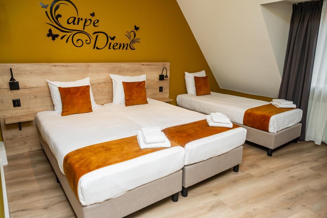 Hotel Onder De Linden โรเดิน ภายนอก รูปภาพ
